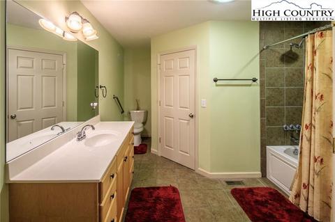 245 Hawk Ridge Rd, Deep Gap, NC 28618 photo 23