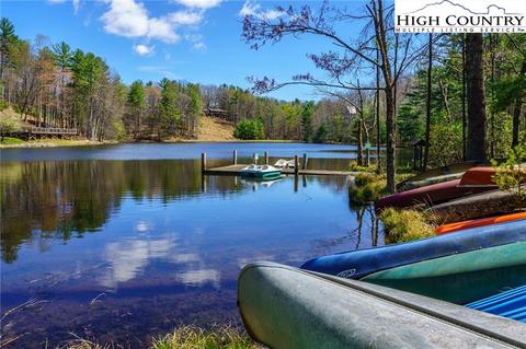 245 Hawk Ridge Rd, Deep Gap, NC 28618 photo 2