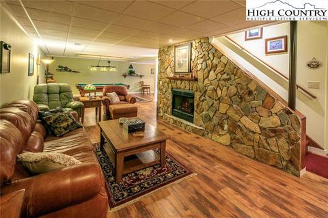 245 Hawk Ridge Rd, Deep Gap, NC 28618 photo 29