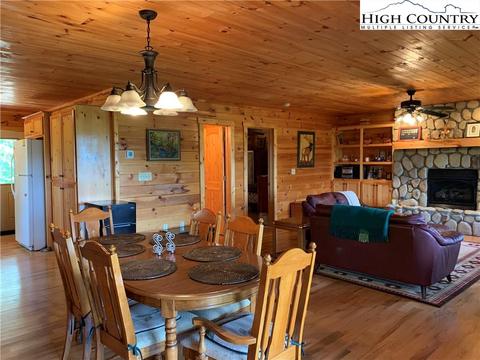 305 Wolf Pen Rd, Purlear, NC 28665 photo 25