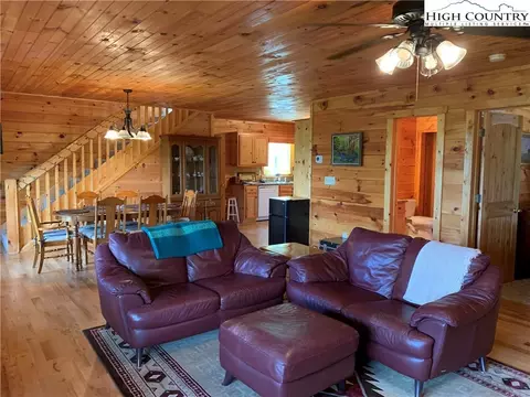 305 Wolf Pen Rd, Purlear, NC 28665 photo 24