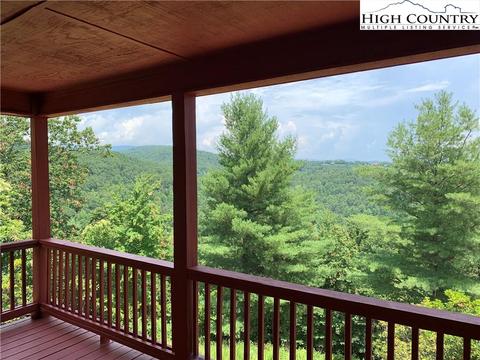 305 Wolf Pen Rd, Purlear, NC 28665 photo 6