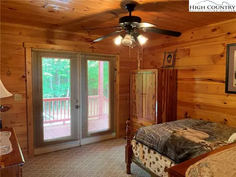 305 Wolf Pen Rd, Purlear, NC 28665 photo 29