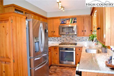 255 Liddle Rd, Jefferson, NC 28640 photo 9
