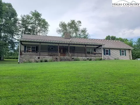 351 Doell Ln, Sparta, NC 28675 photo 2