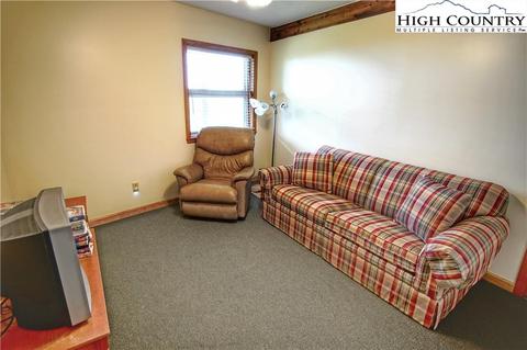 122 Larkspur Ln, Beech Mountain, NC 28604 photo 21