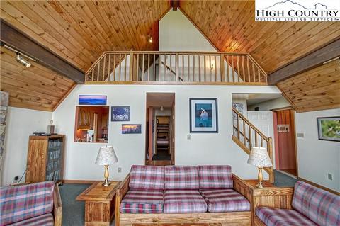 122 Larkspur Ln, Beech Mountain, NC 28604 photo 7