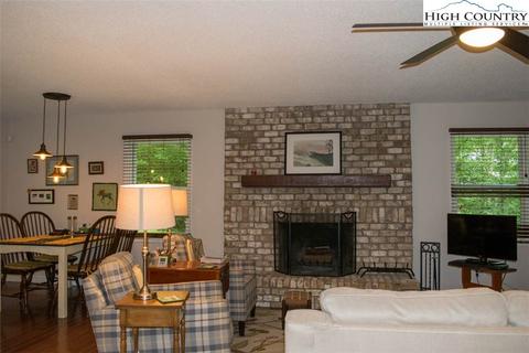 173 Moonlight Trl, Seven Devils, NC 28604 photo 8