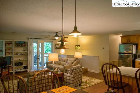 173 Moonlight Trl, Seven Devils, NC 28604 photo 10