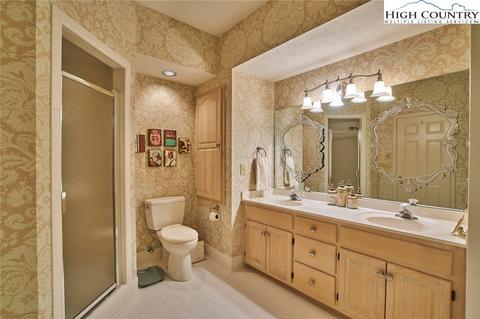 234 Stringfellow Ln, Blowing Rock, NC 28605 photo 17