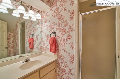 234 Stringfellow Ln, Blowing Rock, NC 28605 photo 20