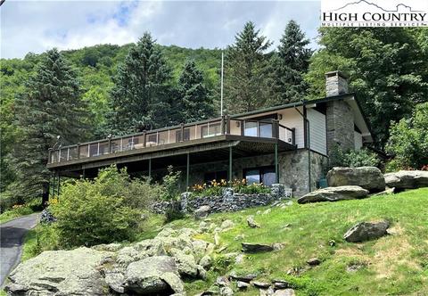 143 Skiview Rd, Seven Devils, NC 28604 photo 1