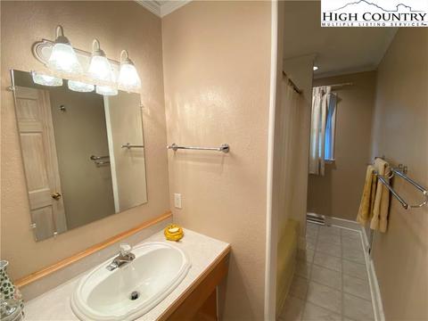 143 Skiview Rd, Seven Devils, NC 28604 photo 17