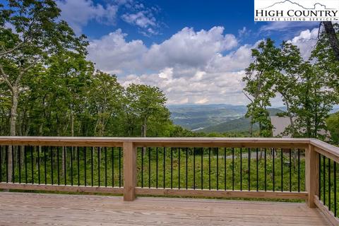 149 Eagle Roost Rd, Boone, NC 28607 photo 2