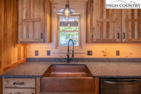 149 Eagle Roost Rd, Boone, NC 28607 photo 7