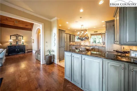 259 Hialeah Rd, Boone, NC 28607 photo 11