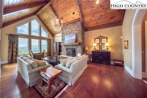 259 Hialeah Rd, Boone, NC 28607 photo 7
