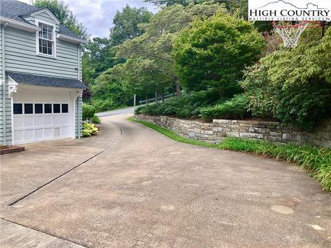 300 Cherry Dr, Boone, NC 28607 photo 47