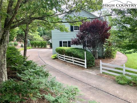 300 Cherry Dr, Boone, NC 28607 photo 13