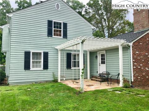 300 Cherry Dr, Boone, NC 28607 photo 10