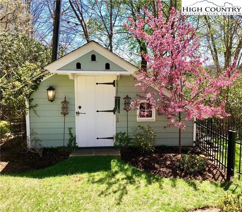 300 Cherry Dr, Boone, NC 28607 photo 36