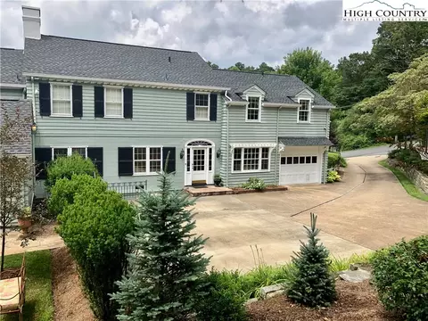300 Cherry Dr, Boone, NC 28607 photo 6