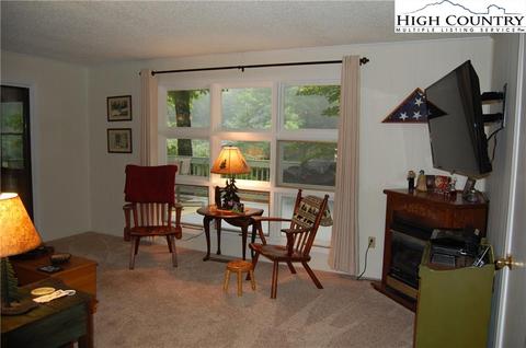 39 Dew Drop Loop, Linville, NC 28646 photo 5