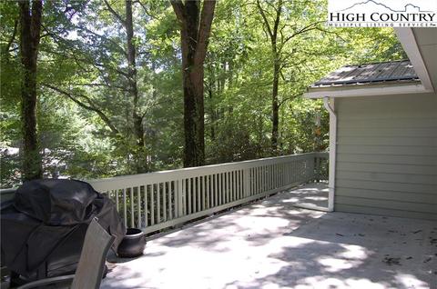 39 Dew Drop Loop, Linville, NC 28646 photo 2