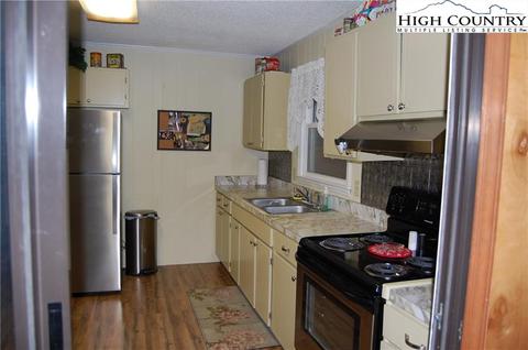 39 Dew Drop Loop, Linville, NC 28646 photo 10