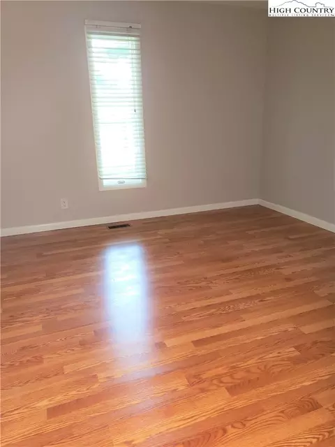 117 Meadowbrook Ln, Deep Gap, NC 28618 photo 36