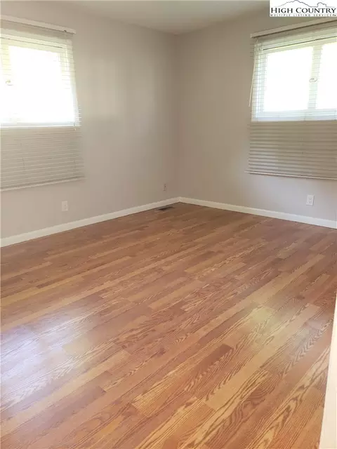 117 Meadowbrook Ln, Deep Gap, NC 28618 photo 34