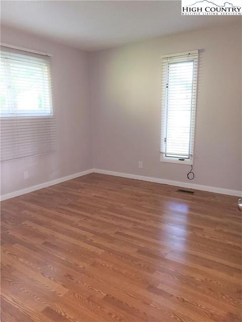117 Meadowbrook Ln, Deep Gap, NC 28618 photo 30