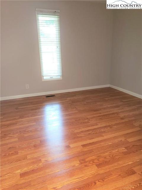 117 Meadowbrook Ln, Deep Gap, NC 28618 photo 36