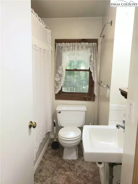 1485 Vanderpool Rd, Vilas, NC 28692 photo 27