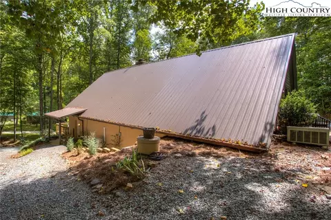 221 Rosenstein Dr, Deep Gap, NC 28618 photo 44