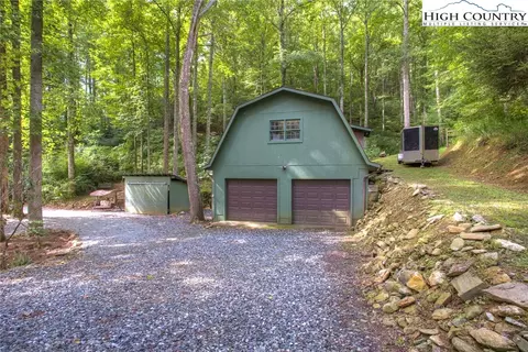 221 Rosenstein Dr, Deep Gap, NC 28618 photo 4
