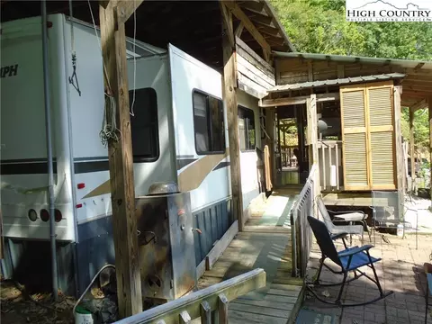 1079 Whenlin Ridge Rd, Lansing, NC 28643 photo 24