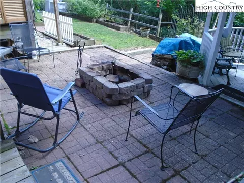 1079 Whenlin Ridge Rd, Lansing, NC 28643 photo 15