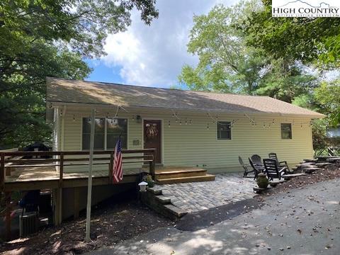 286 Sunset Dr, Boone, NC 28607 photo 1