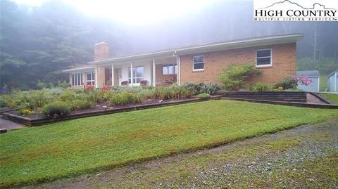 469 Maple Leaf Ln, Galax, VA 24333 photo 5