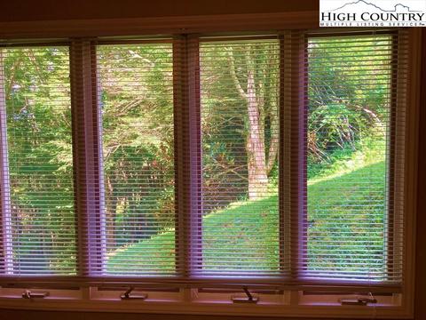 693 Skiview Dr, Seven Devils, NC 28604 photo 26