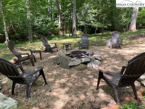 164 Wind Walker Ct, Boone, NC 28607 photo 3