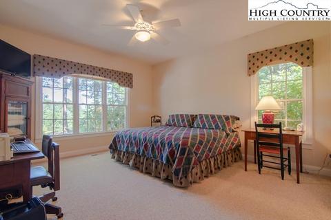 843 County Downs Ave, Roaring Gap, NC 28668 photo 12
