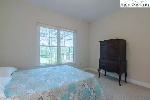 843 County Downs Ave, Roaring Gap, NC 28668 photo 17