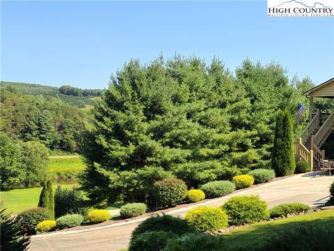 369 Green Meadows Dr, Todd, NC 28684 photo 6