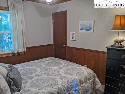 584 Horse Shoe Ridge E Rd, Deep Gap, NC 28618 photo 10