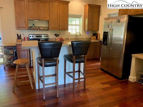 432 High Knolls Ln, Deep Gap, NC 28618 photo 12