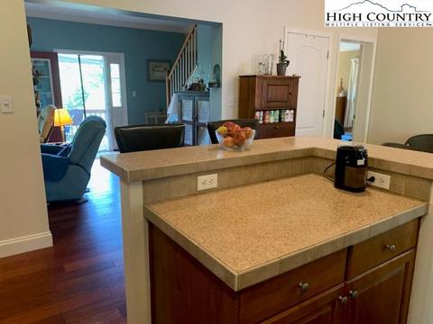 432 High Knolls Ln, Deep Gap, NC 28618 photo 15