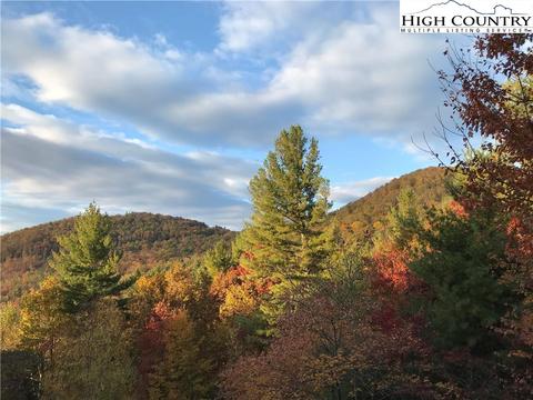 432 High Knolls Ln, Deep Gap, NC 28618 photo 5