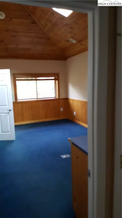 290 Queen St, Boone, NC 28607 photo 15